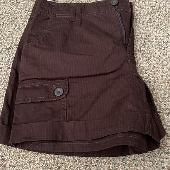 Ladies shorts - Picture 3 of 4